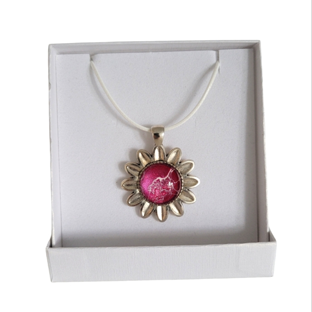 Pink Flower Pendant Necklace